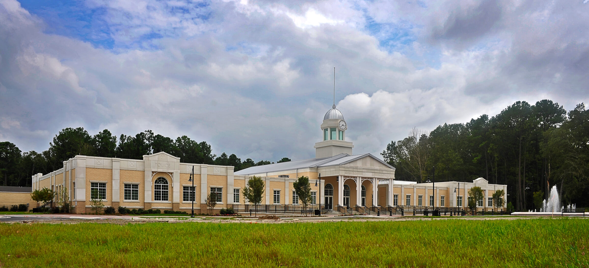 Garden City Town Hall