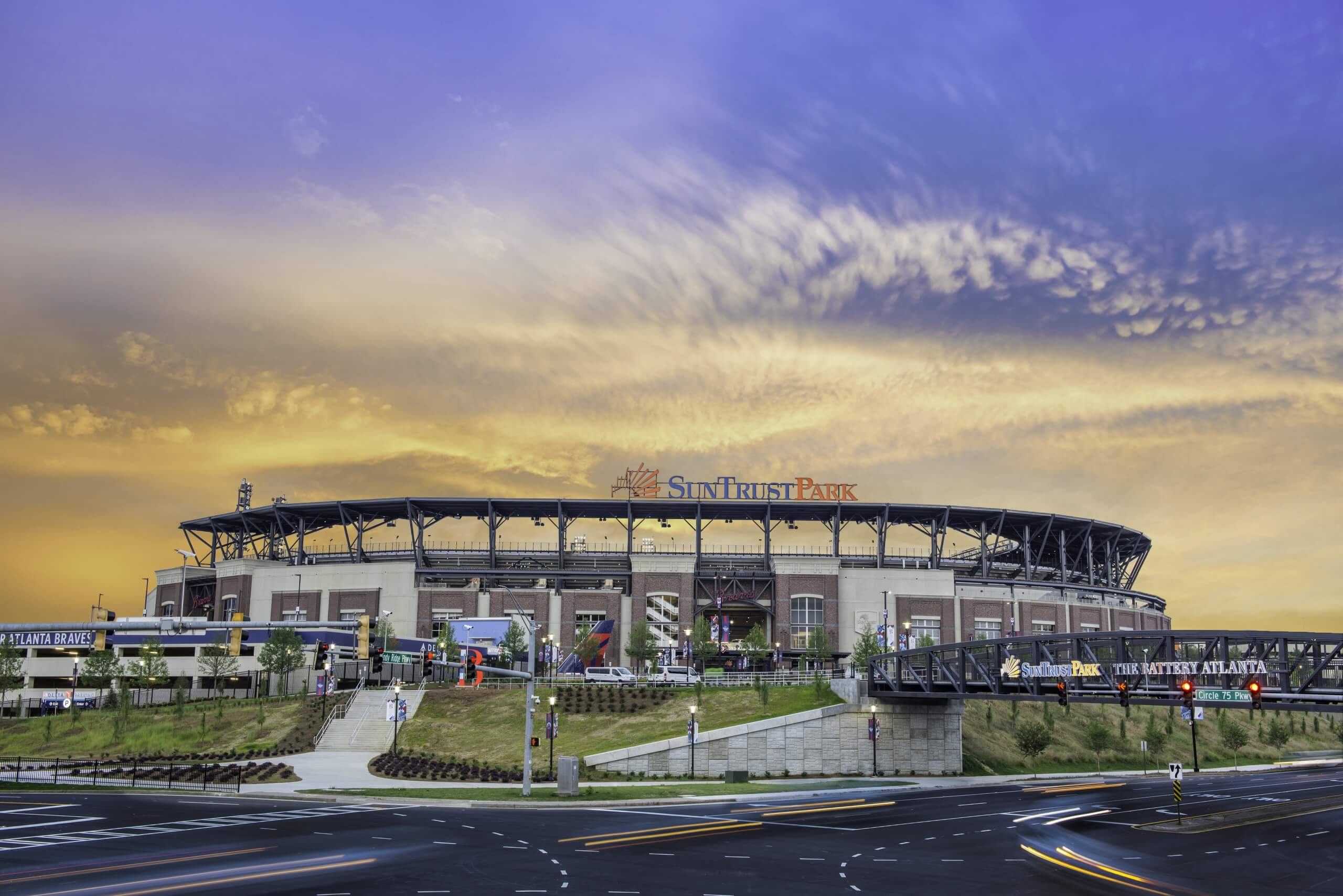 671 Suntrust Park General Stock Photos, High-Res Pictures, and