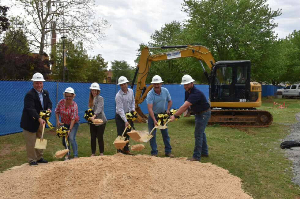 Kennesaw State breaks ground on Science Lab Annex New South Construction