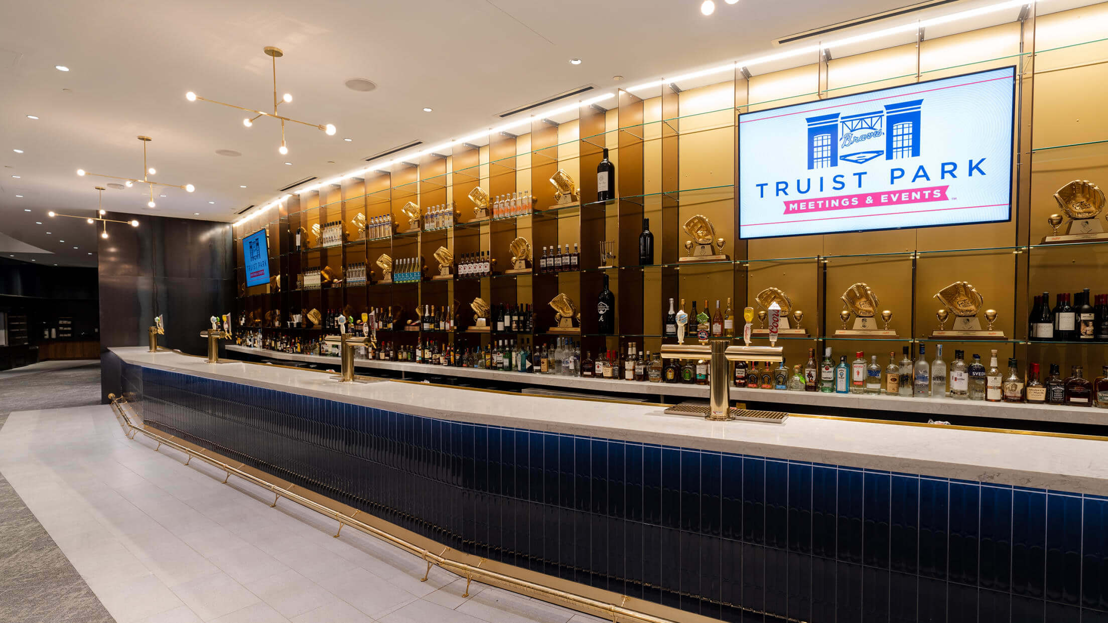delta-sky360-club-at-truist-park-new-south-construction