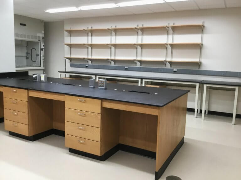 Rivera-Hernandez Lab Renovation